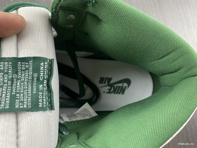 One Kick Air Jordan Green DZ5485-303 Gorge High OG 1 0814